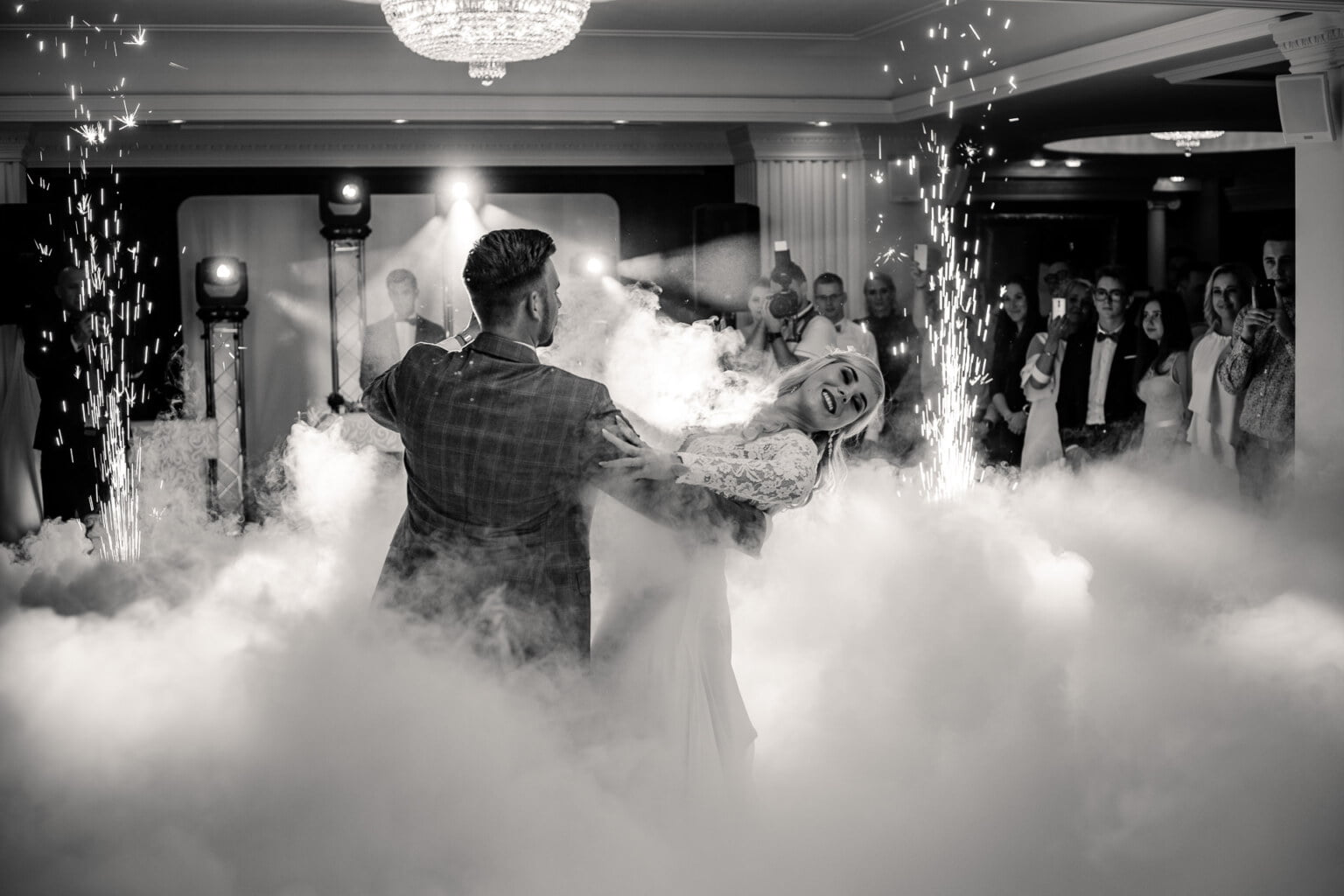 Piosenka na pierwszy taniec ️ Fotosteria Fotografia Ślubna